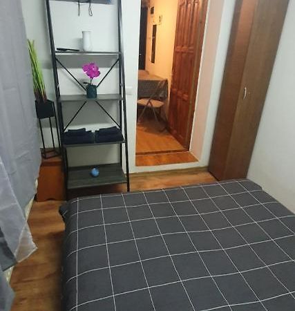 Five Studio Appartement Cluj-Napoca Buitenkant foto